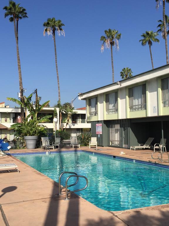 Vagabond Inn Los Angeles At Usc Eksteriør billede